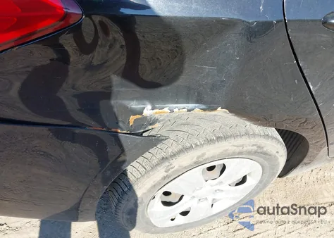 2016 Kia Forte Lx z USA, uszkodzony, nr VIN KNAFK4A67G5615539